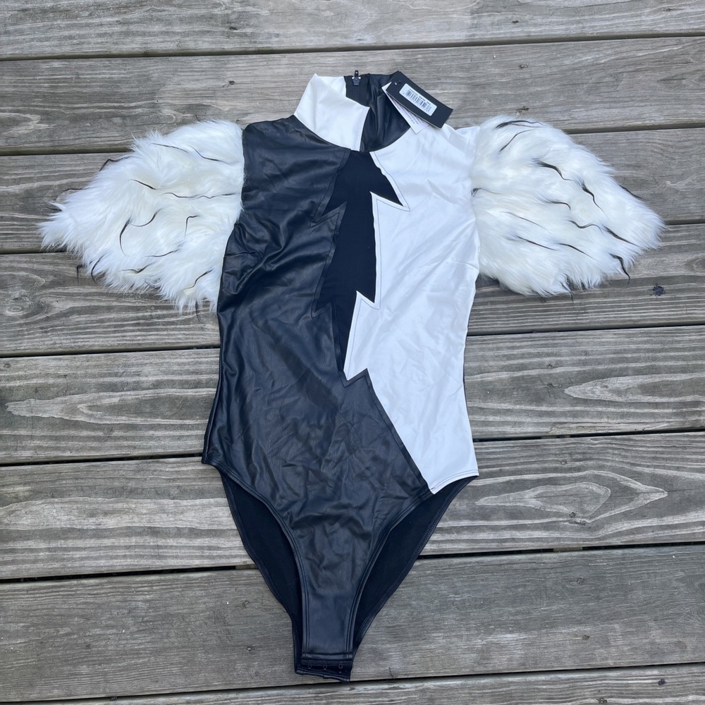 NWT Evil Intentions Costume Keep It Cruel SZ M/L Halloween Role Play MSRP $75